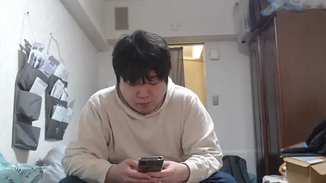 raterate555 online show from March 6, 1:30 pm