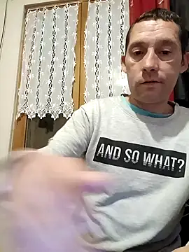 Snapshot of frederic198 chatting on September 26, 6:38 pm frederic198 online show from September 26, 6:38 pm