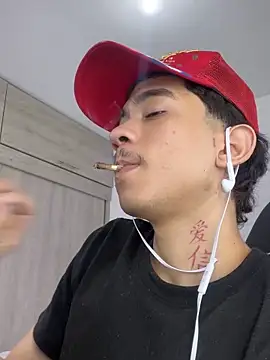 handsome white x online show from September 10, 5:28 am