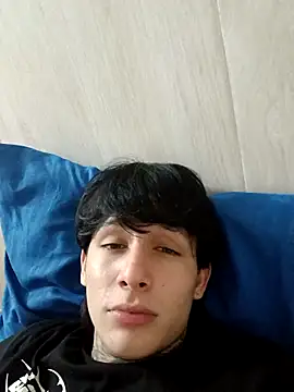 Iantwink18 online show from March 24, 4:50 am