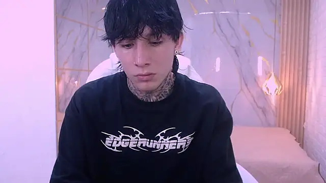 Iantwink18 online show from March 20, 3:54 am