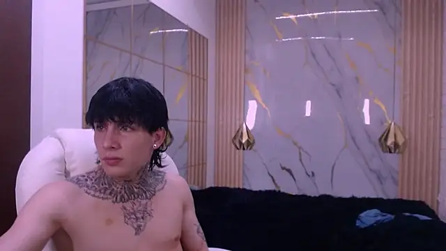 Iantwink18 online show from March 15, 3:36 am