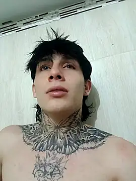 Iantwink18 online show from March 23, 4:40 am