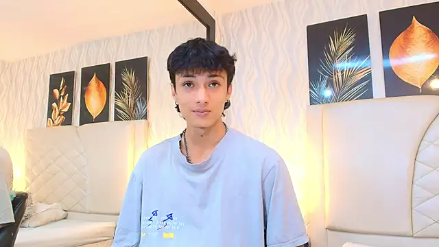 Lean Portman online show from April 24, 3:25 pm