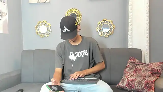 Snapshot of kenix_777 chatting on September 14, 3:52 am kenix 777 online show from September 14, 3:52 am