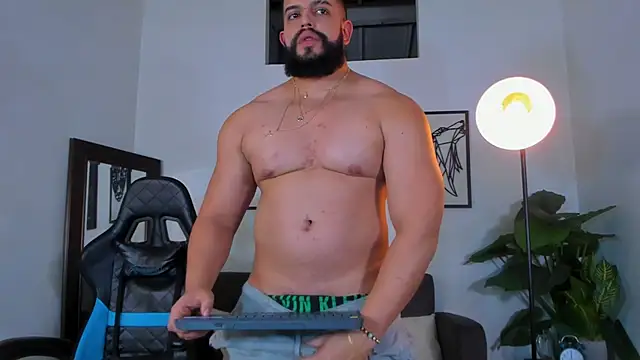 Justin kingX7 online show from May 2, 4:37 am
