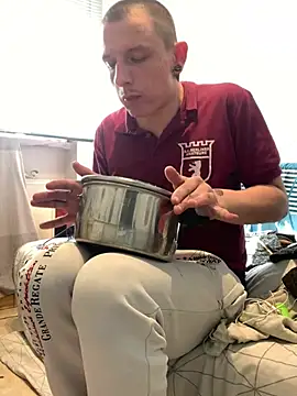 P44698 online show from March 22, 11:37 am