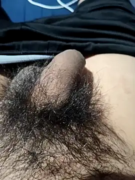 Snapshot of Aaia93 chatting on October 17, 8:18 am Aaia93 online show from October 17, 8:18 am