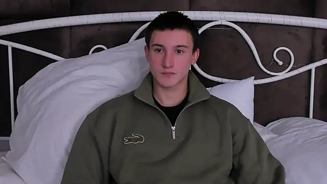 Snapshot of David__Diamond chatting on October 3, 3:50 pm David Diamond online show from October 3, 3:50 pm