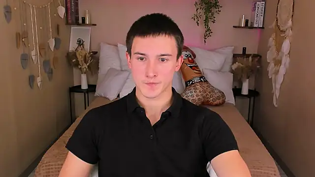 Snapshot of David__Diamond chatting on October 4, 4:01 pm David Diamond online show from October 4, 4:01 pm