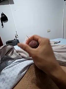 Elcurvo69 online show from April 18, 11:26 pm