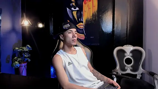 Justin Lakee online show from October 28, 11:18 pm