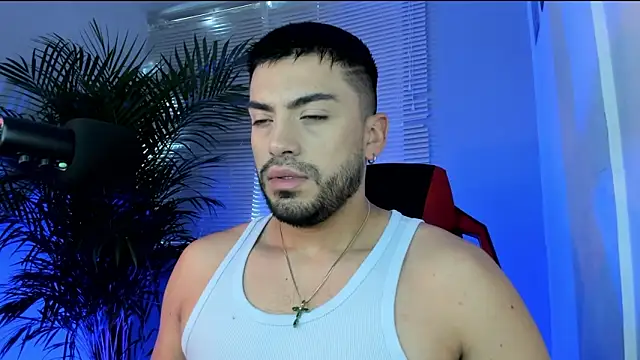 Alexander Diiaz online show from October 4, 12:43 pm