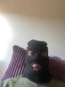 fitsexyman online show from April 3, 2:14 pm