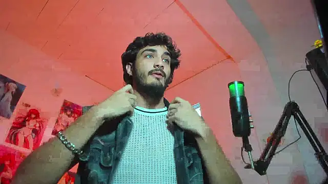 LovexJuxn  online show from December 15, 3:53 pm