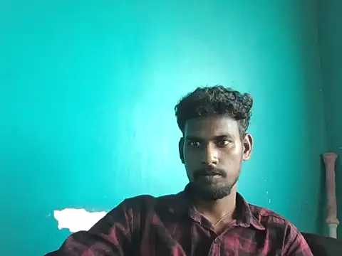 Snapshot of Tamilgud23 chatting on October 3, 9:25 am Tamilgud23 online show from October 3, 9:25 am
