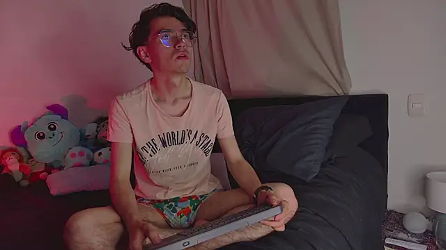 Alex Kay  online show from September 8, 11:26 pm