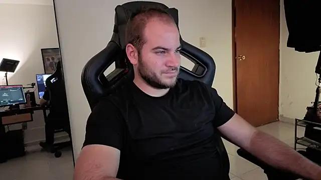 Paul00474 online show from December 1, 12:57 am