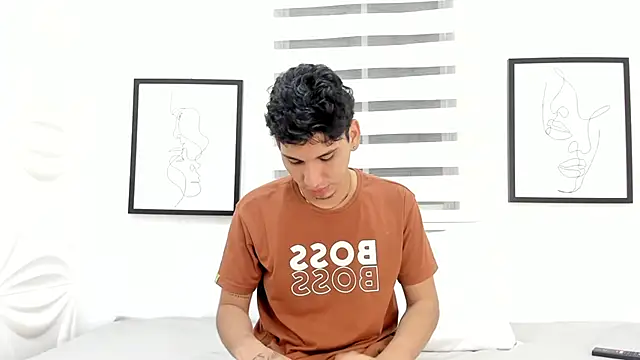 Snapshot of axel_alvareez chatting on September 9, 3:06 am axel alvareez online show from September 9, 3:06 am