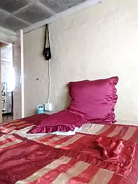 Hluga 25 online show from January 10, 1:04 pm