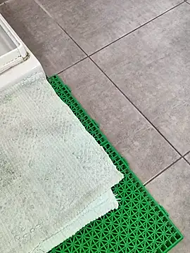 Snapshot of Yazaza1999 chatting on October 17, 1:26 pm Yazaza1999 online show from October 17, 1:26 pm