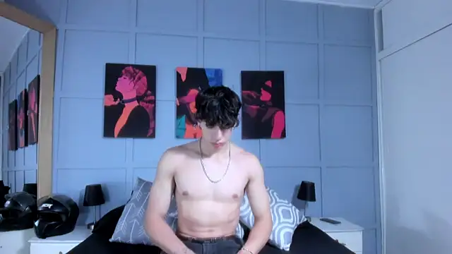 Sebaxx king online show from September 20, 1:55 pm