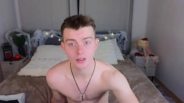 happy de1mos online show from October 23, 9:51 pm