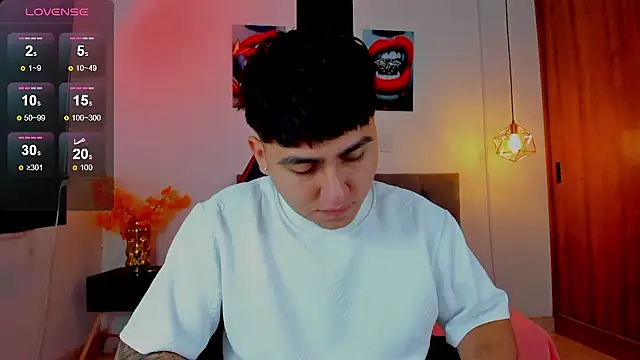 Nicolas James Sc online show from February 5, 1:40 pm