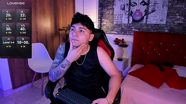 Nicolas James Sc online show from March 31, 1:57 pm