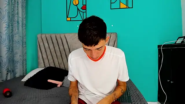 Maikol Ortiz online show from April 23, 12:29 pm