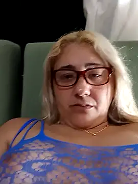 Melissamelzinha38 online show from October 10, 10:12 pm