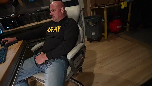 Soundfreak online show from November 7, 4:49 am