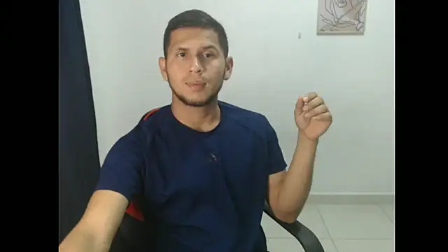 Snapshot of maik_135 chatting on September 14, 12:12 am maik 135 online show from September 14, 12:12 am