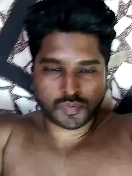 milkyseduce online show from October 17, 10:30 am