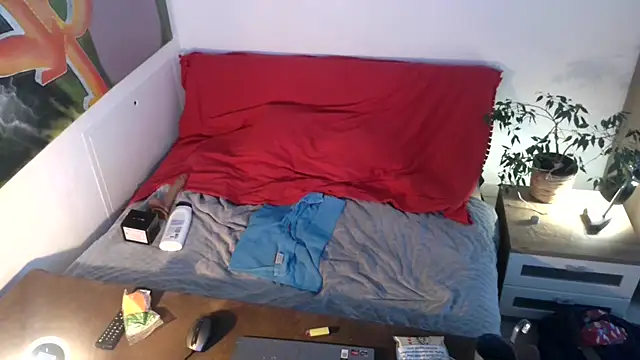 Snapshot of EdelHolz91 chatting on September 17, 4:08 pm EdelHolz91 online show from September 17, 4:08 pm