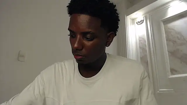 Amare 25 online show from October 21, 7:06 pm