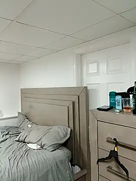 tripping385 online show from October 15, 11:12 pm