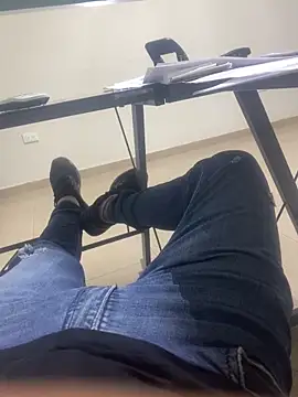 Chico031289 online show from April 4, 6:05 pm