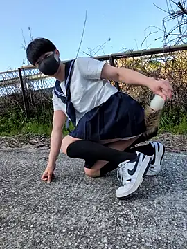 shin brief online show from April 11, 7:04 am