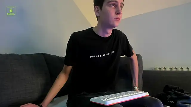 Marcel Huber online show from October 16, 9:23 pm