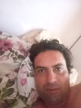 SantiagoGoias online show from September 12, 7:03 pm
