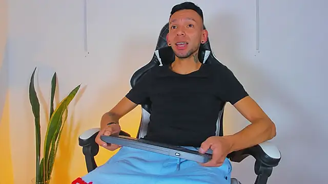 Jhors Silv online show from October 25, 12:45 am