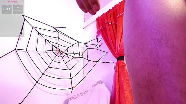 Snapshot of DayroDuran chatting on October 23, 9:18 pm DayroDuran online show from October 23, 9:18 pm