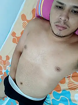 Alexboy022025 online show from October 16, 4:31 am