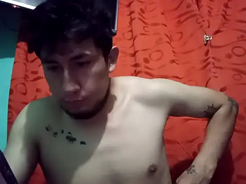 True Di online show from October 18, 1:54 am