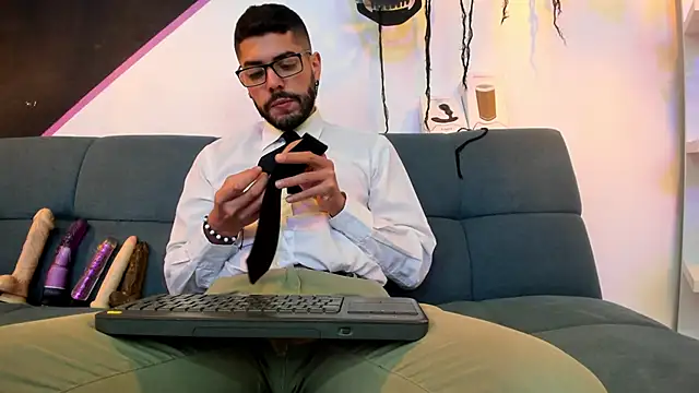 DanteWinter online show from October 17, 3:54 am