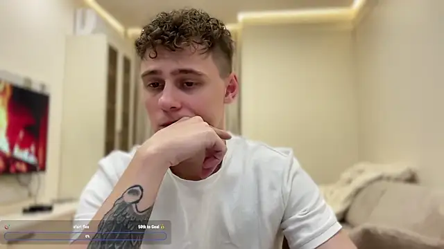 Tyler Garner online show from November 24, 4:30 pm