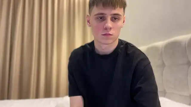 Snapshot of Tyler_Garner chatting on September 15, 6:20 pm Tyler Garner online show from September 15, 6:20 pm