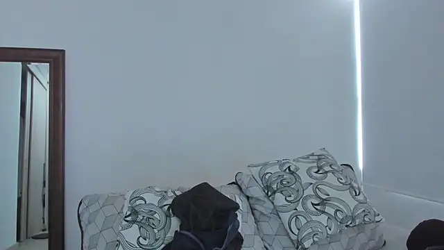KingLevi01 online show from May 12, 5:54 pm