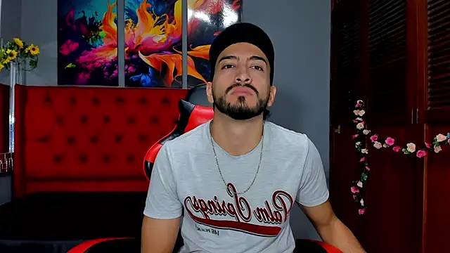 Snapshot of EthanMontana chatting on September 9, 1:54 pm EthanMontana online show from September 9, 1:54 pm